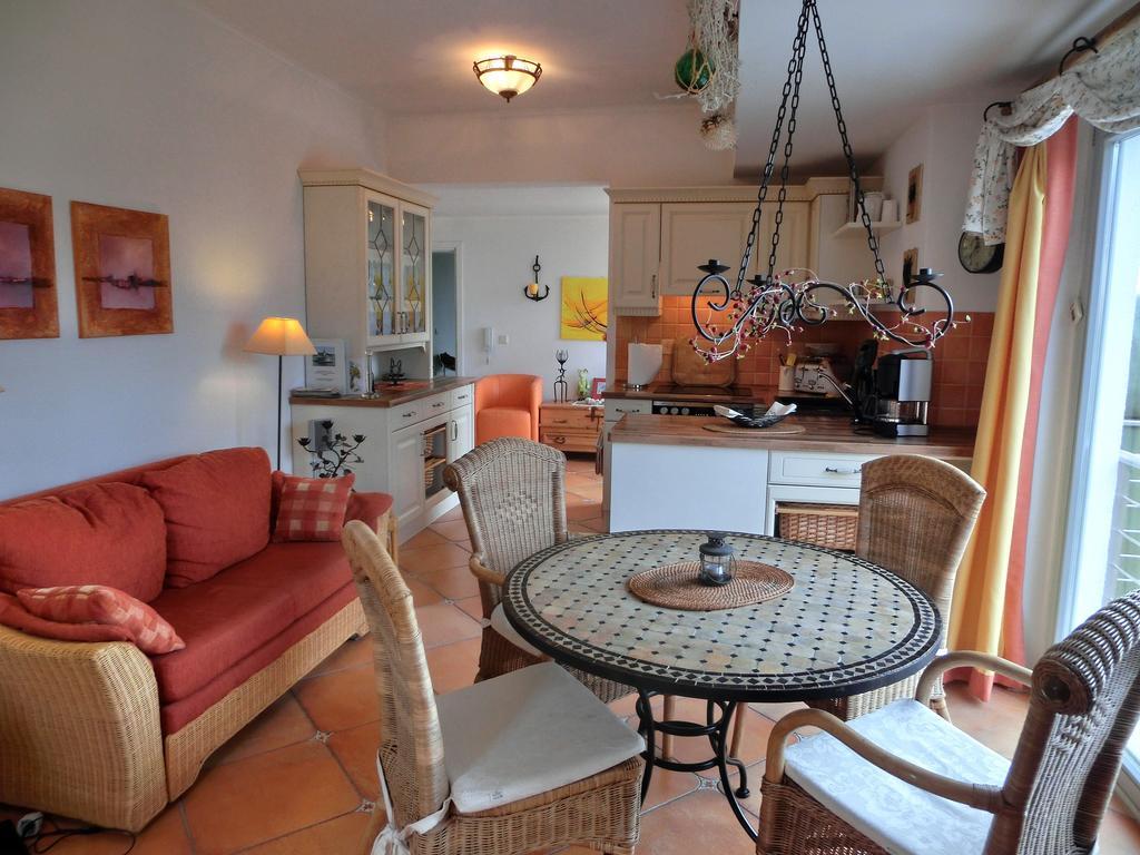 Appartement Nr 7 Im Sonnenbad Sassnitz Bilik gambar